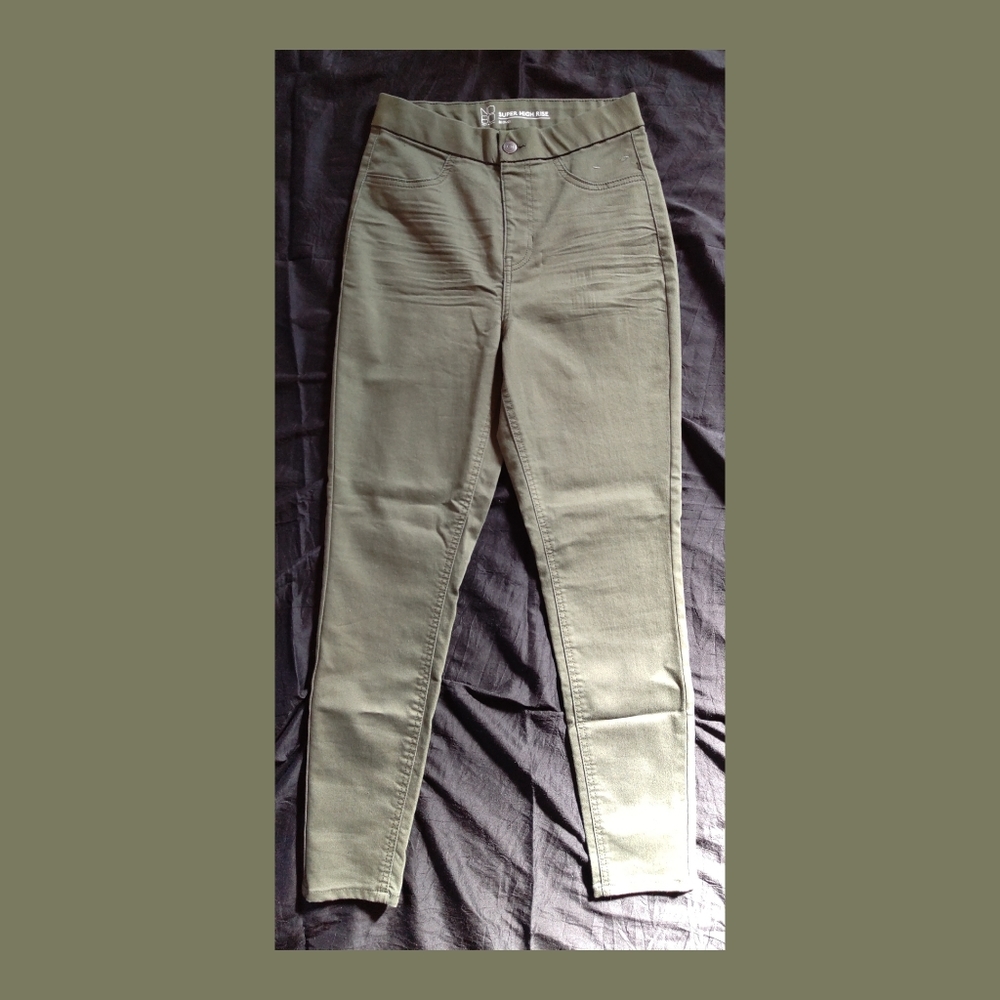 No Boundaries | Super High-Rise | Size M (7-9)